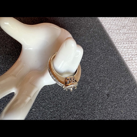 ENGAGEMENT RING WITH HIGH QUALITY DIAMOND (LOOSE) - Picture 5 of 7